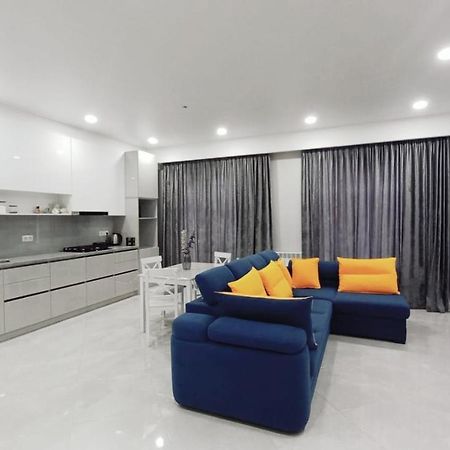 D-S Apartament In كوتايسي المظهر الخارجي الصورة