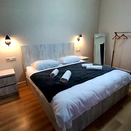 D-S Apartament In كوتايسي المظهر الخارجي الصورة
