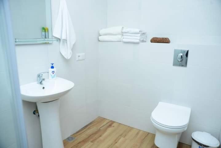 D-S Apartament In كوتايسي المظهر الخارجي الصورة